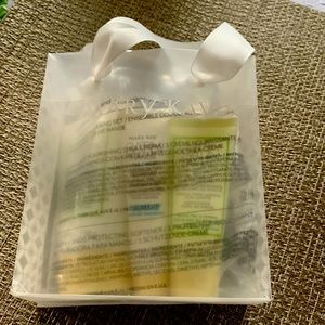 Mary Kay Mini Satin Hands Pampering Set